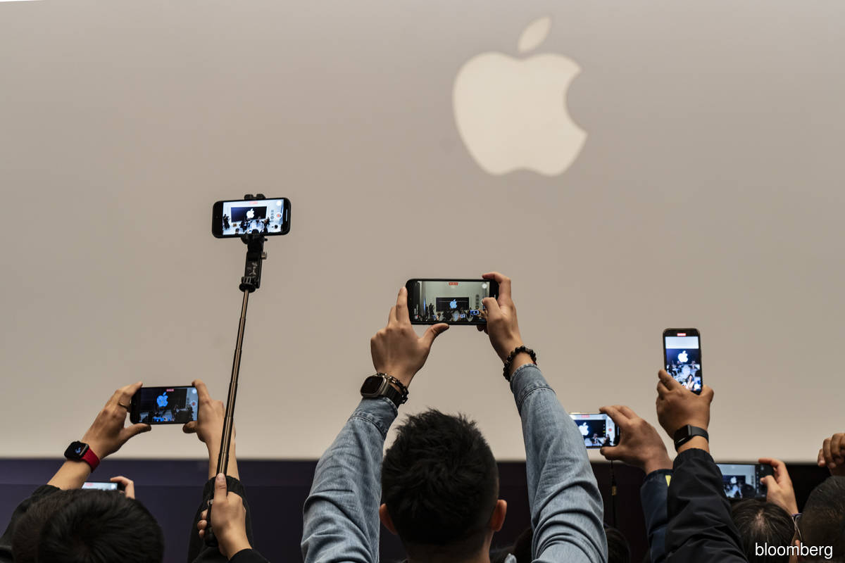 China&rsquo;s party paper urges Apple to fix &lsquo;monopolistic&rsquo; policies